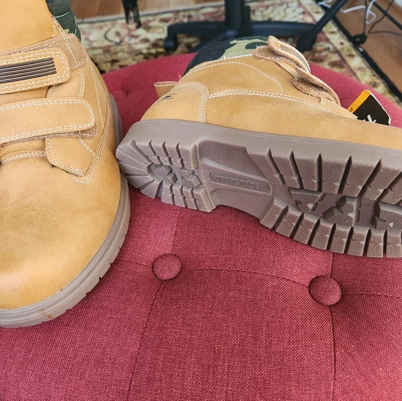 Boys waterproof boots - Picture 3 of 6